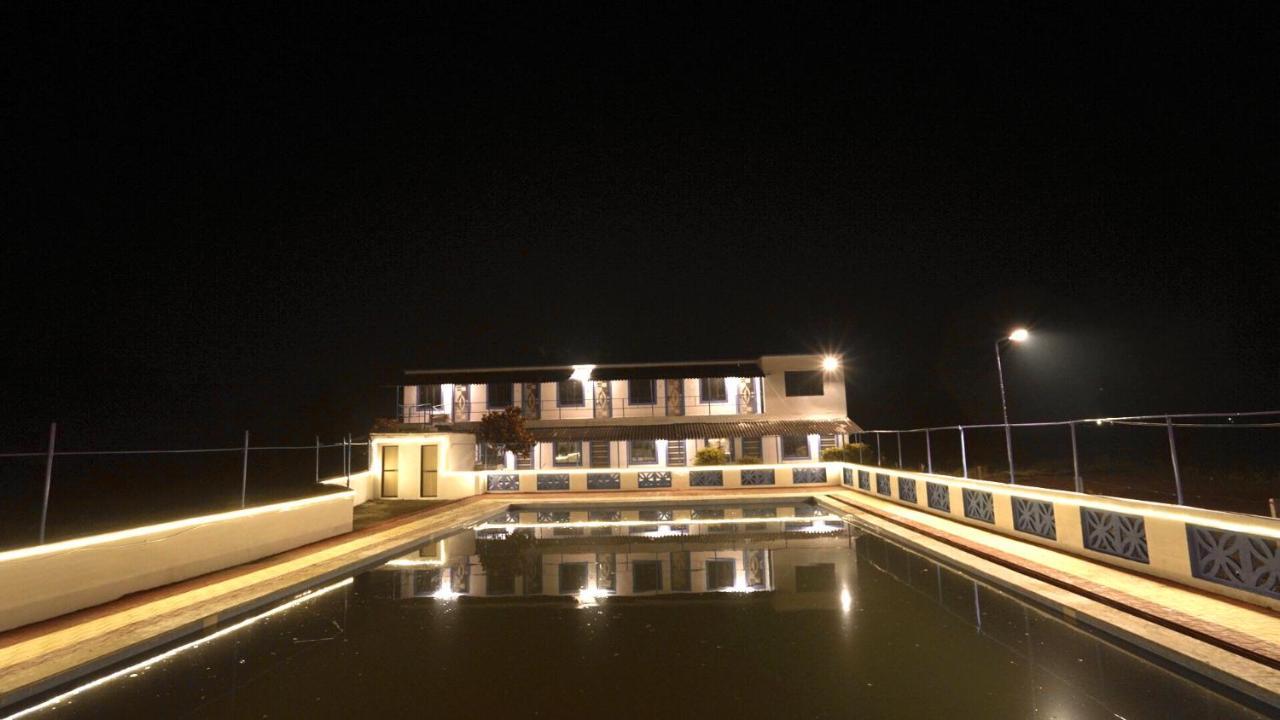 Santorini Vasai Resort Exteriér fotografie